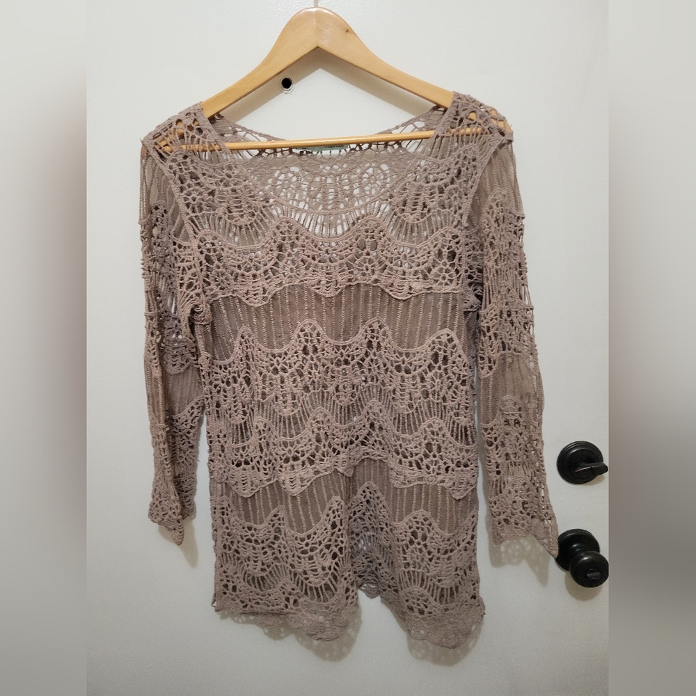 Maurices Crochet Wave 3/4 Sleeve Tunic in Taupe